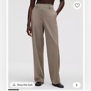 Lululemon Daydrift High-Rise Straight-Leg Trouser
Regular